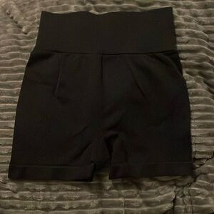 Really flattering compression biker shorts